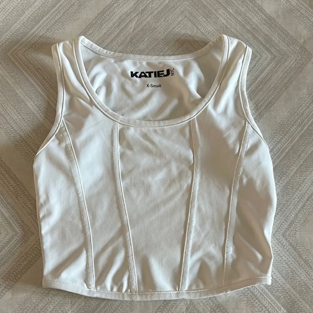 Katie J NYC Girls White Cropped Top - Size XS - Picture 1 of 5